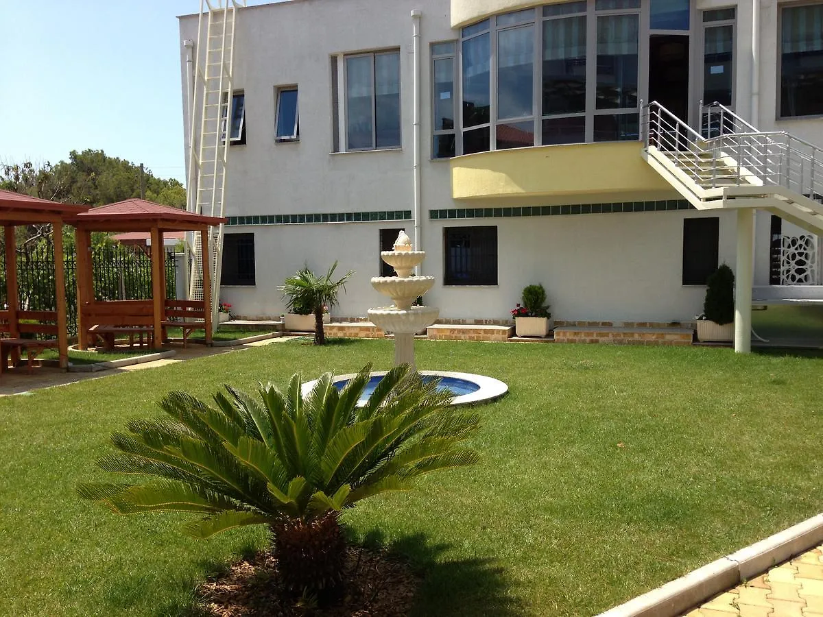 ****  Hotel Alba Shëngjin Albania