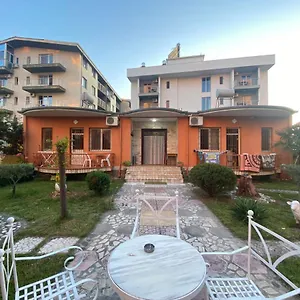 Vendégház Guroal House, Shëngjin